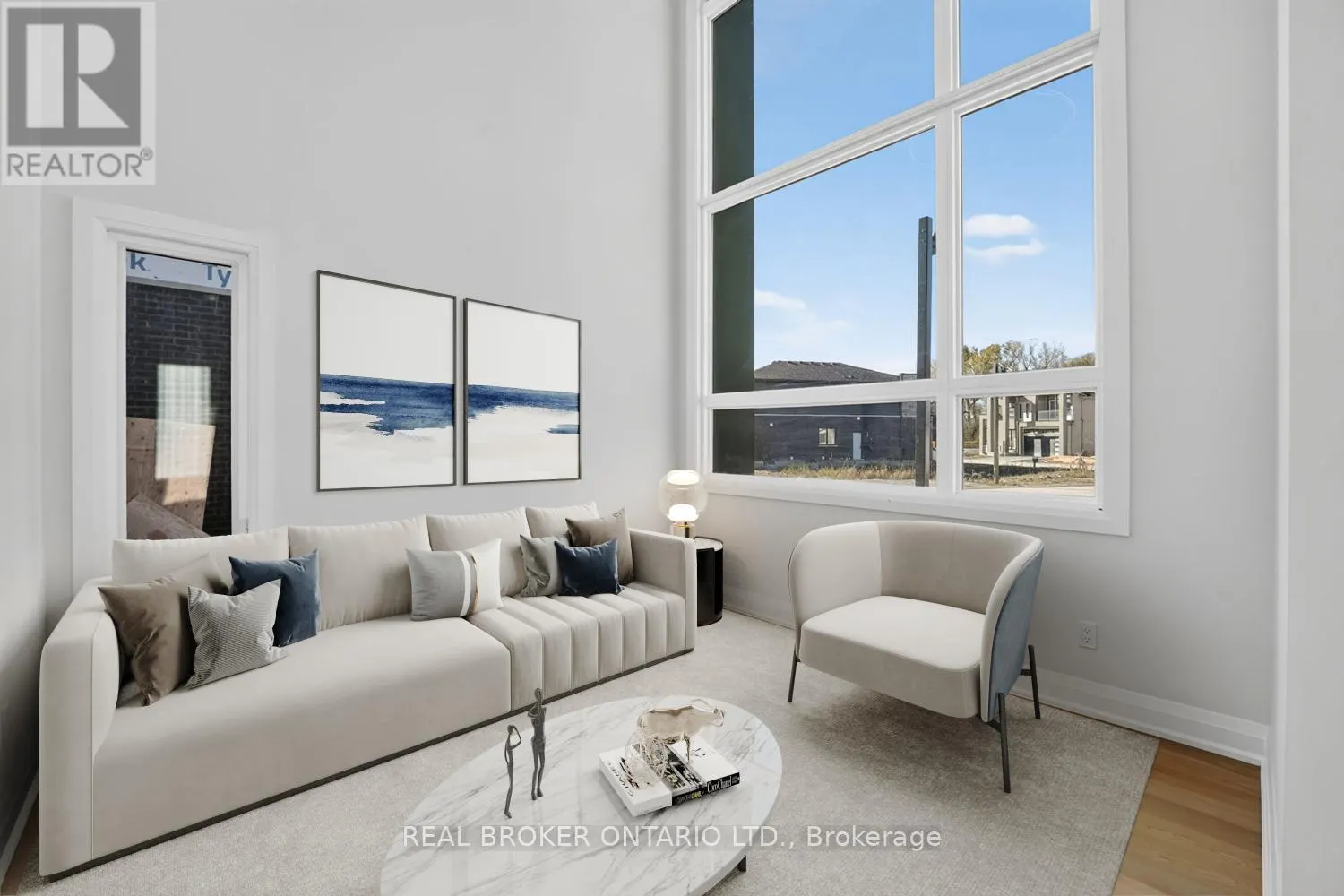 8735 HARLYN COMMON