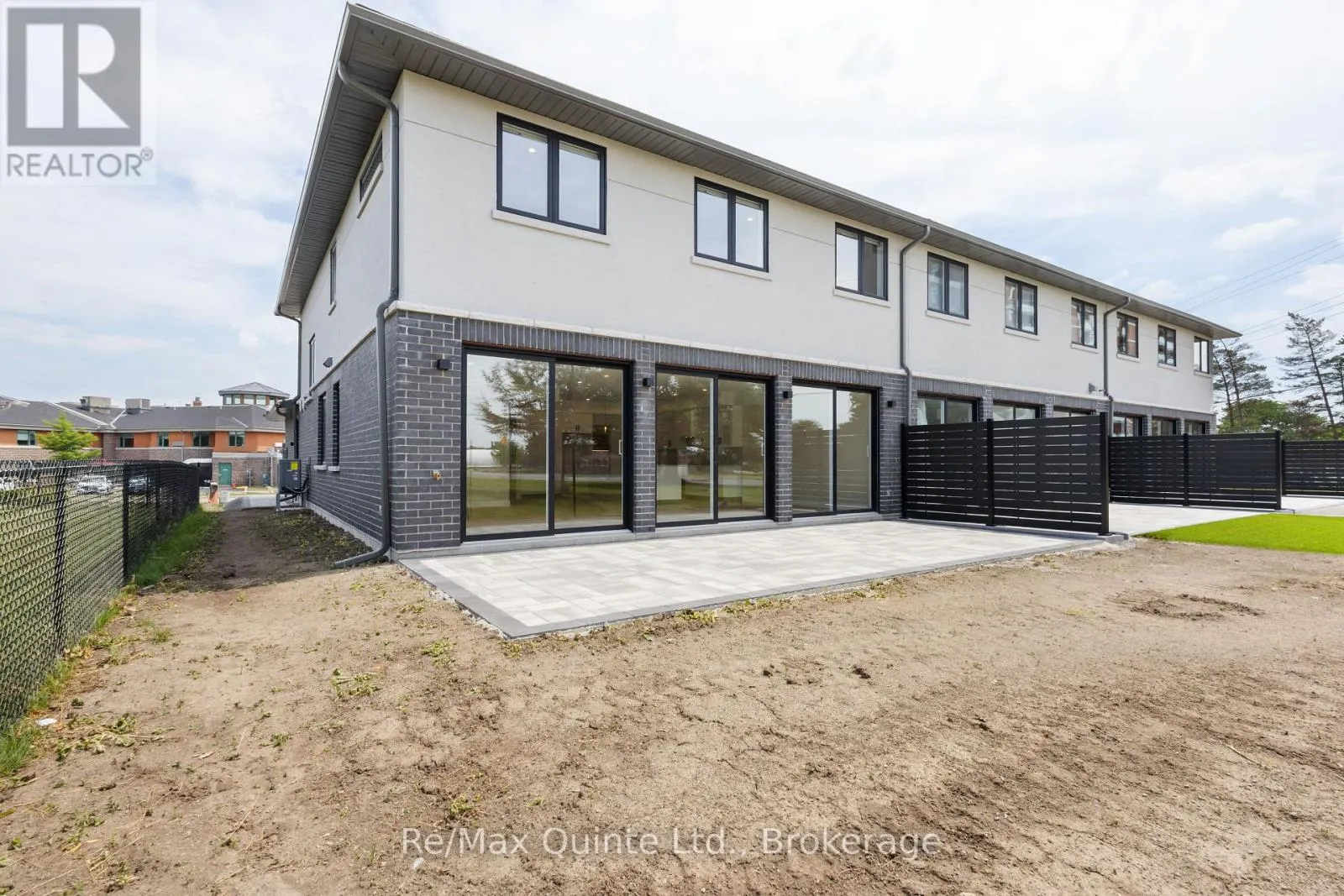 12 STINSON AVENUE