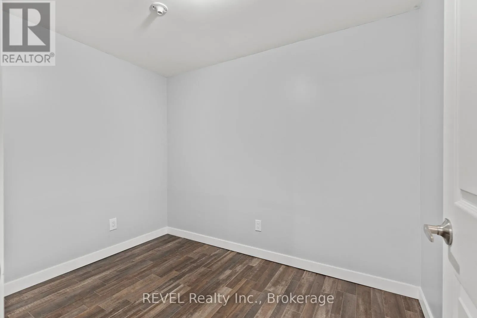 3290 SWITCH ROAD