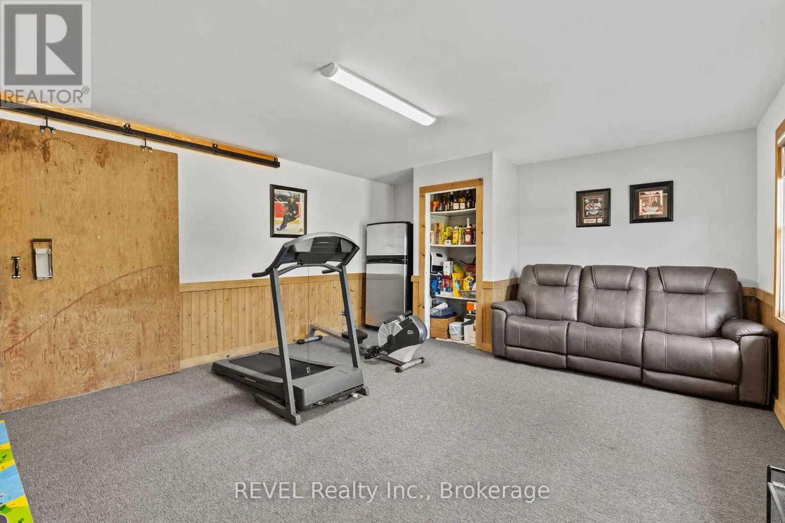 3290 SWITCH ROAD