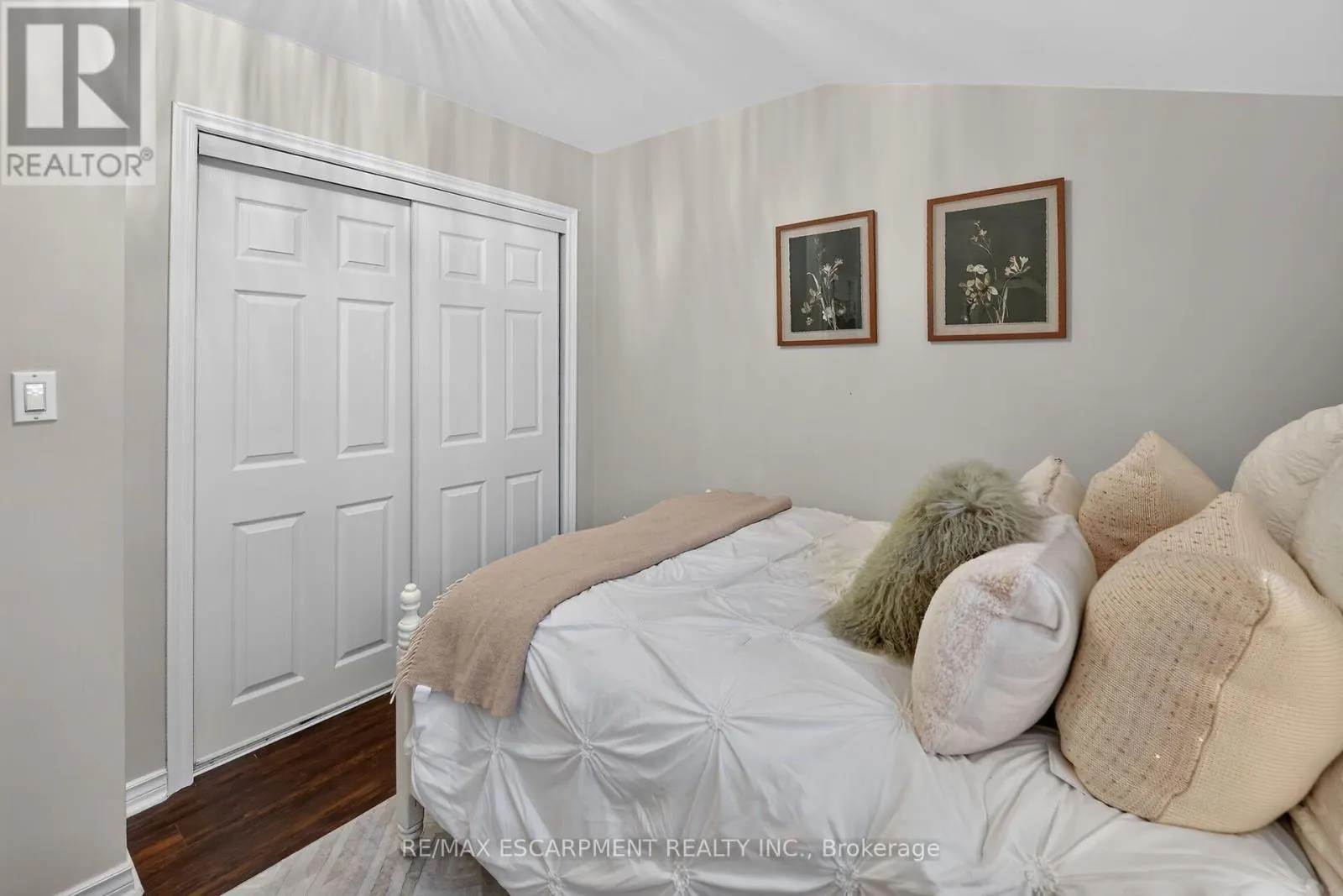 51 RUSSELL AVENUE
