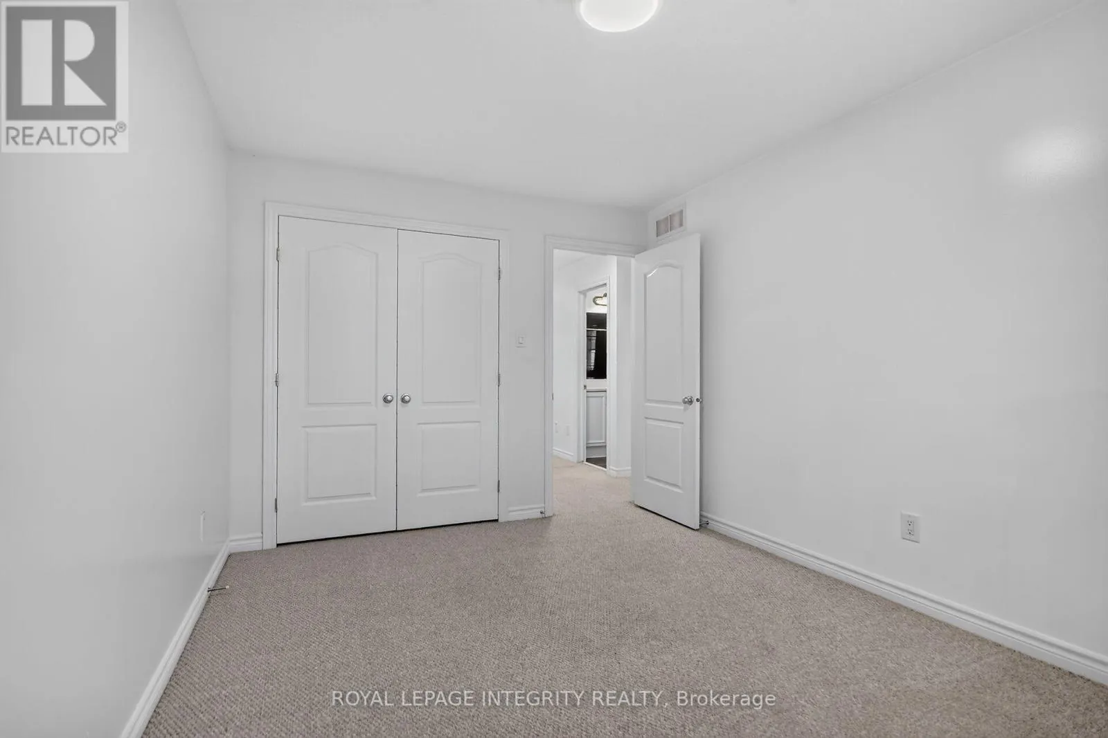 848 WHITE ALDER AVENUE