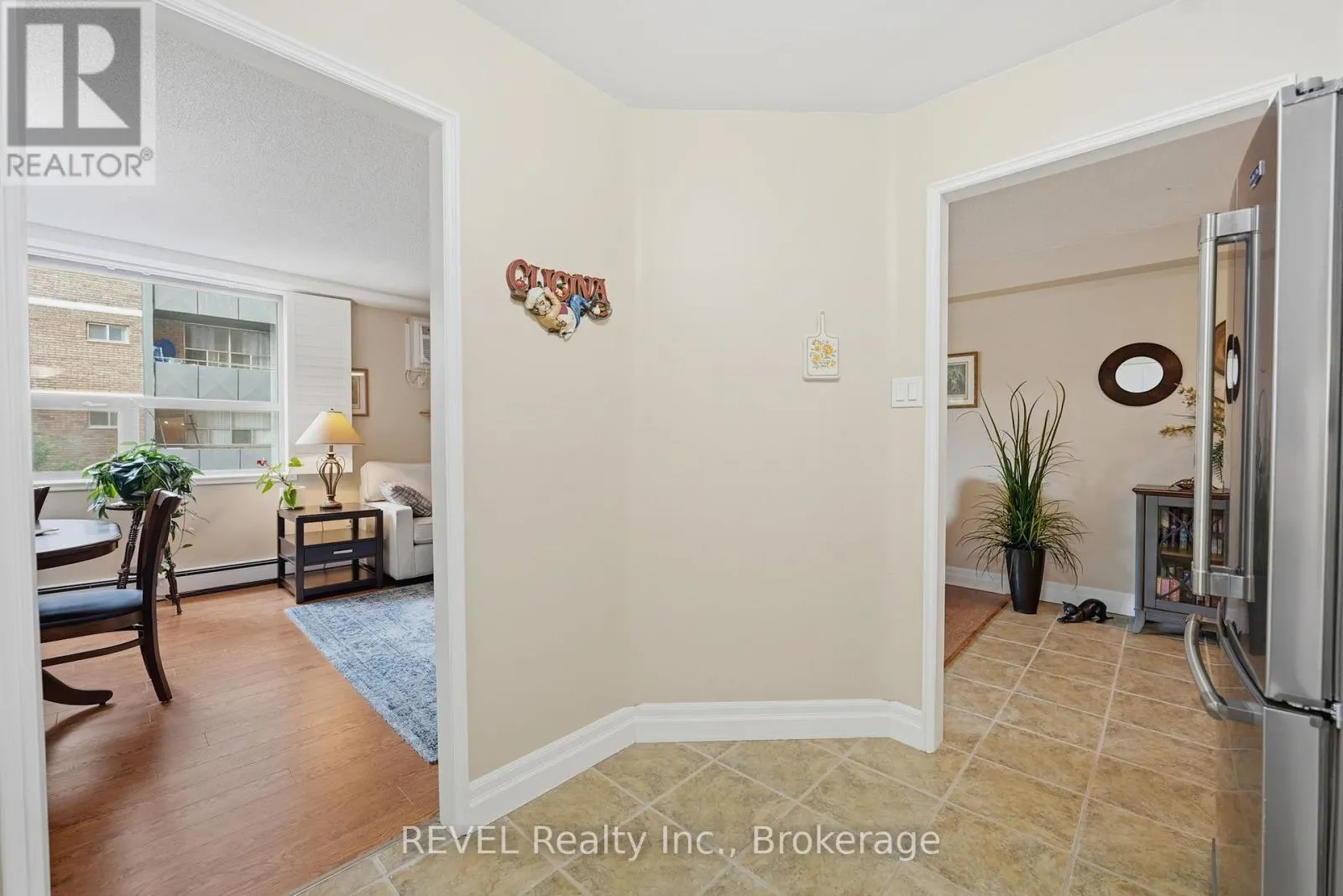 201 - 141 CHURCH STREET #201