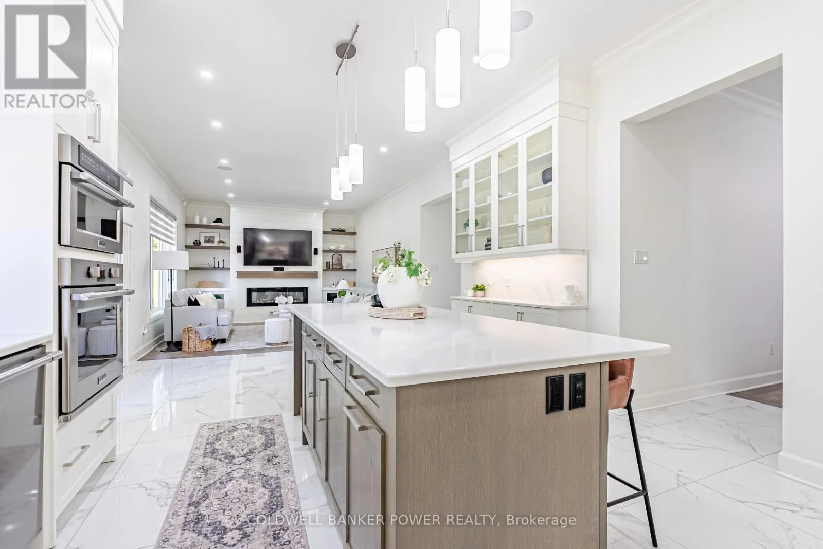 2202 TRIPP DRIVE