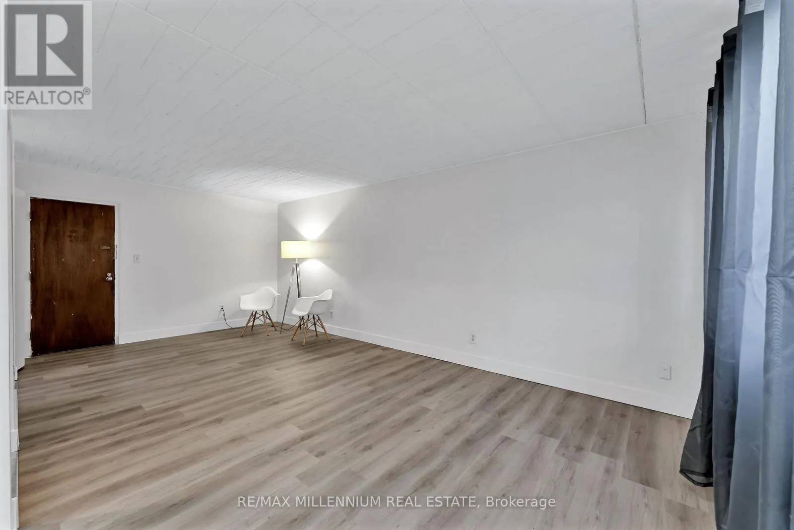 1747-1767 UNIVERSITY AVENUE W
