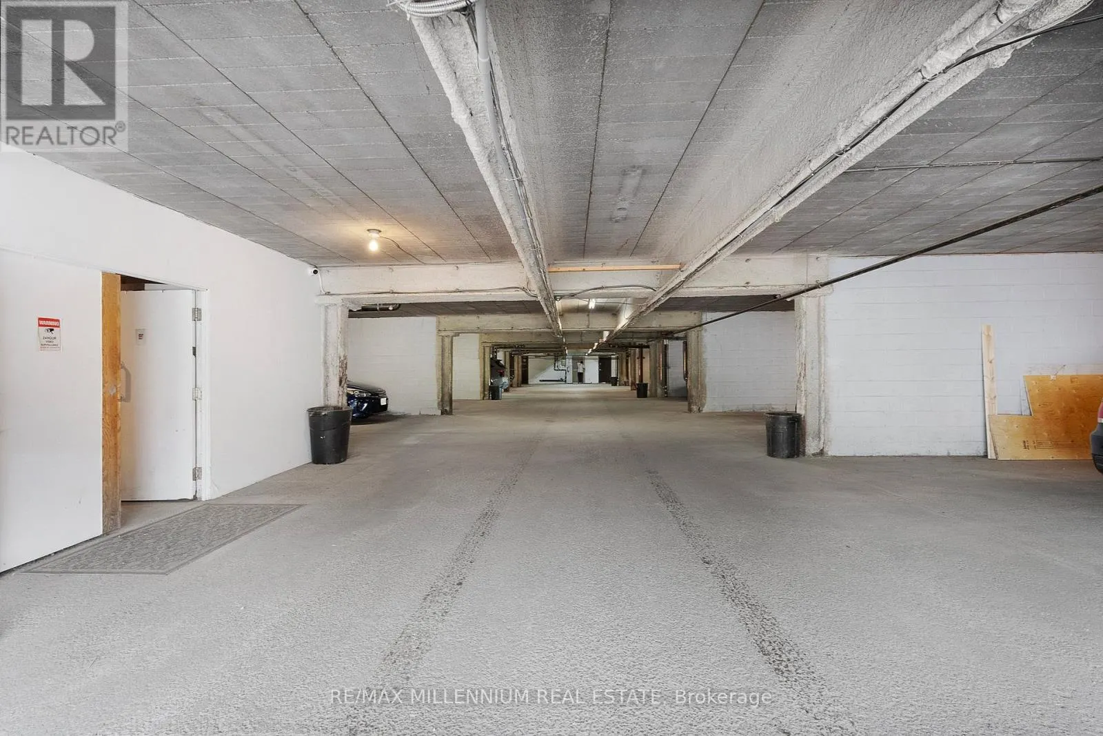 1747-1767 UNIVERSITY AVENUE W