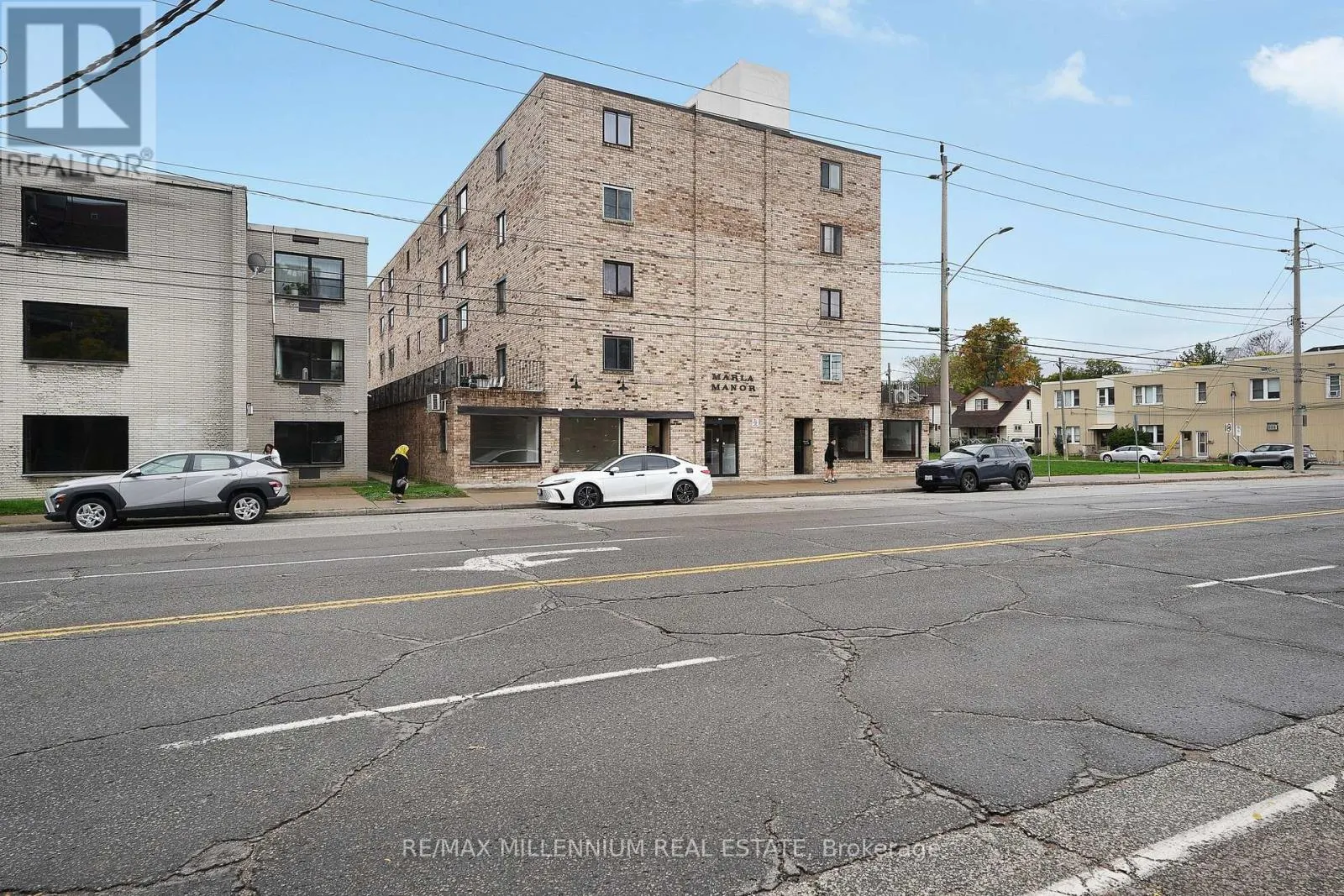 1747-1767 UNIVERSITY AVENUE W