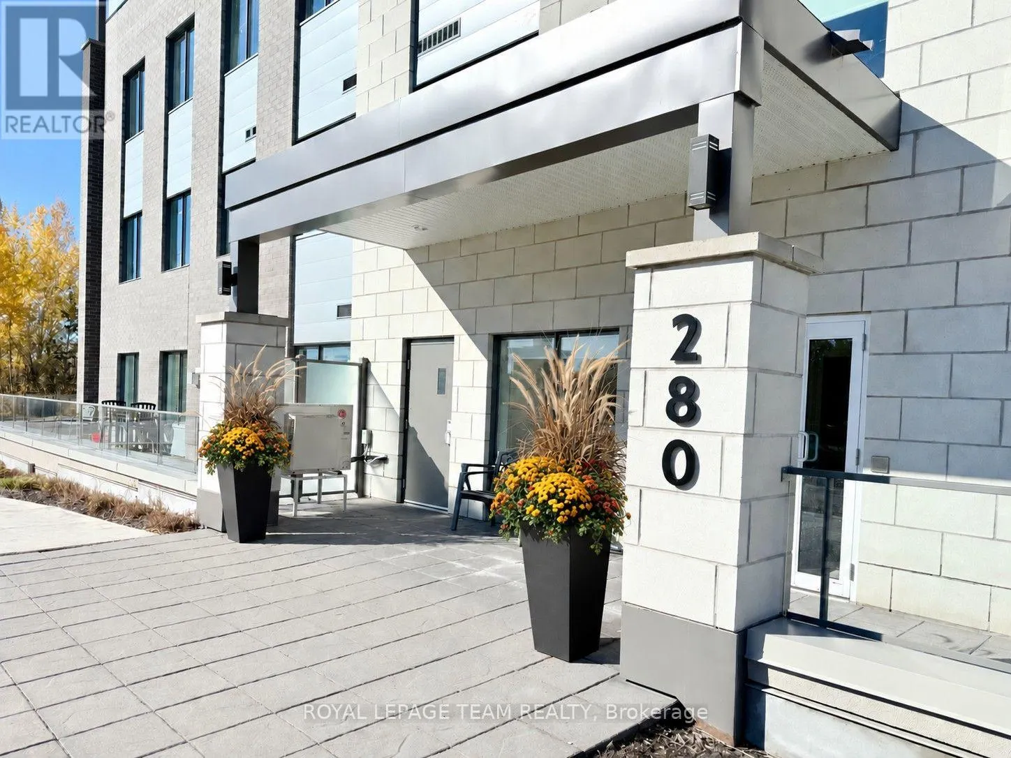105 - 280 HERZBERG ROAD
