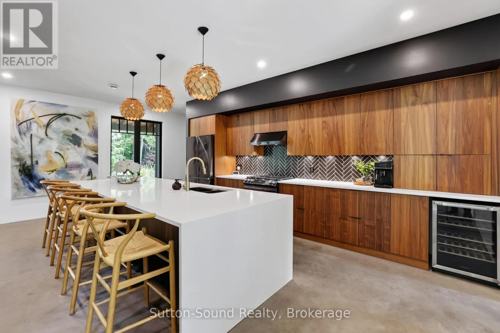 207 CAPE CHIN SOUTH ROAD