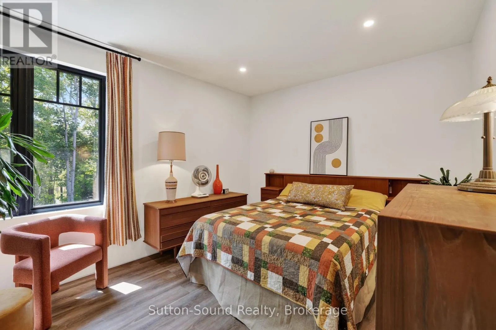 207 CAPE CHIN SOUTH ROAD
