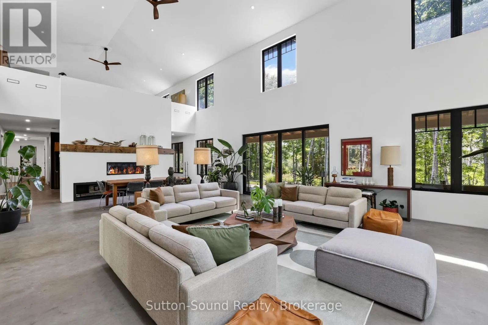 207 CAPE CHIN SOUTH ROAD