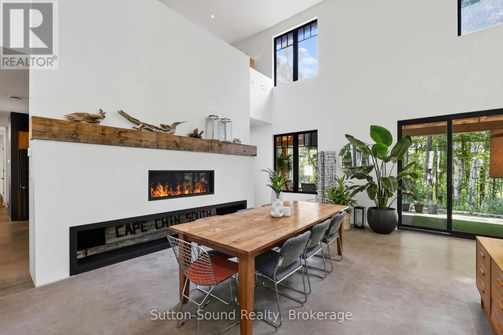 207 CAPE CHIN SOUTH ROAD