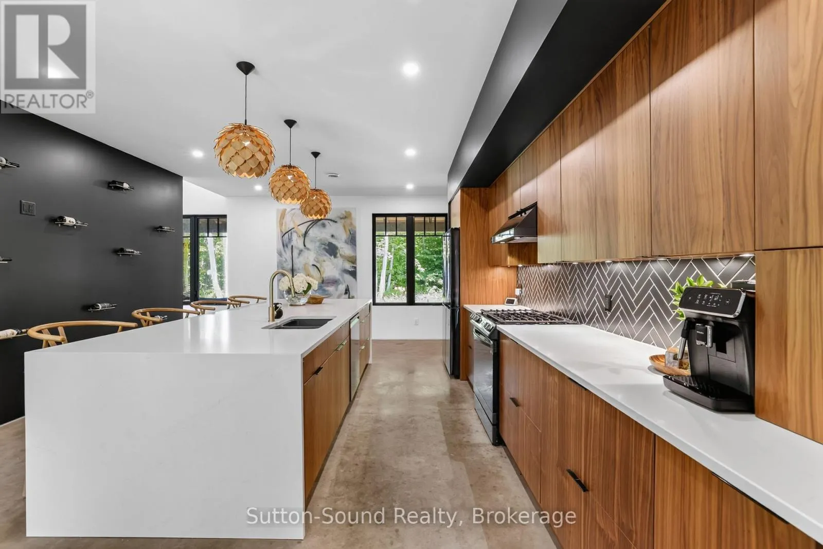 207 CAPE CHIN SOUTH ROAD