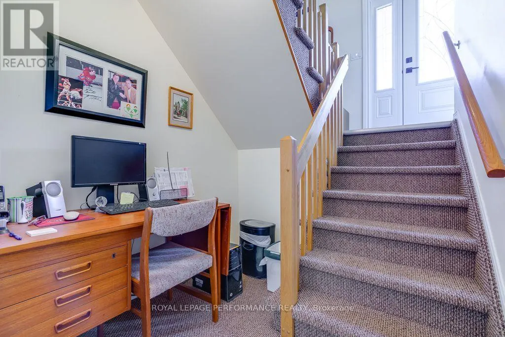 79 COLUMBIA AVENUE