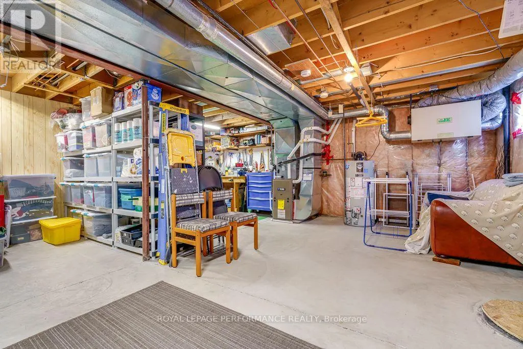 79 COLUMBIA AVENUE