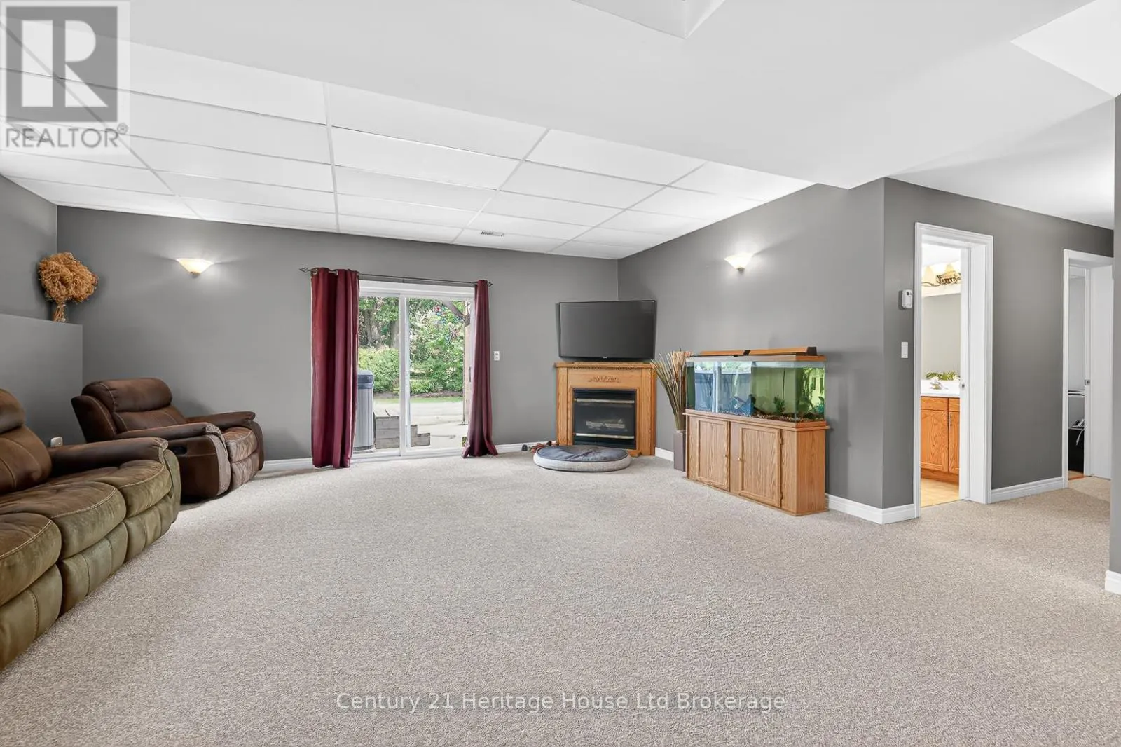 1567 FORESTRY FARM ROAD