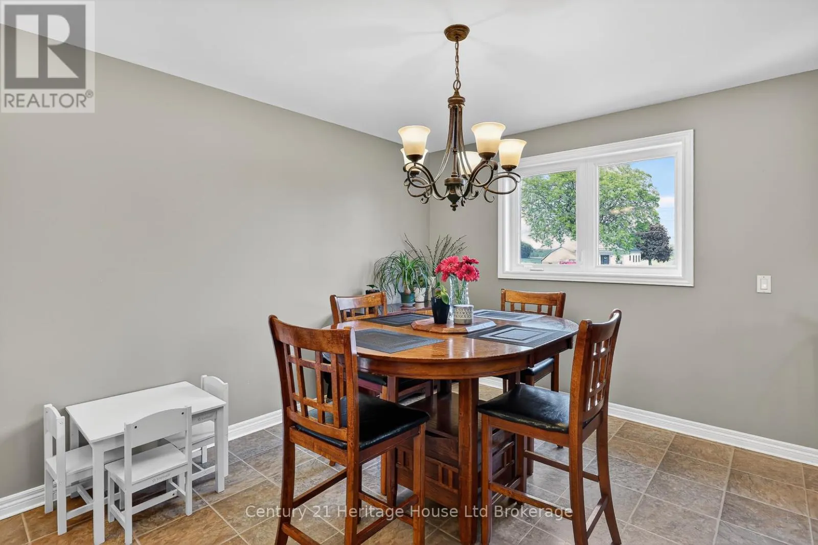 1567 FORESTRY FARM ROAD