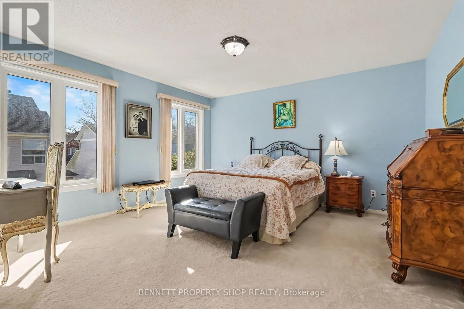369 STONEWAY DRIVE