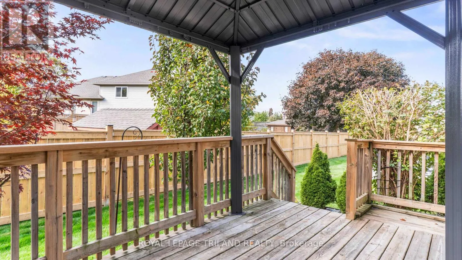 6 - 20 WINDEMERE PLACE #6
