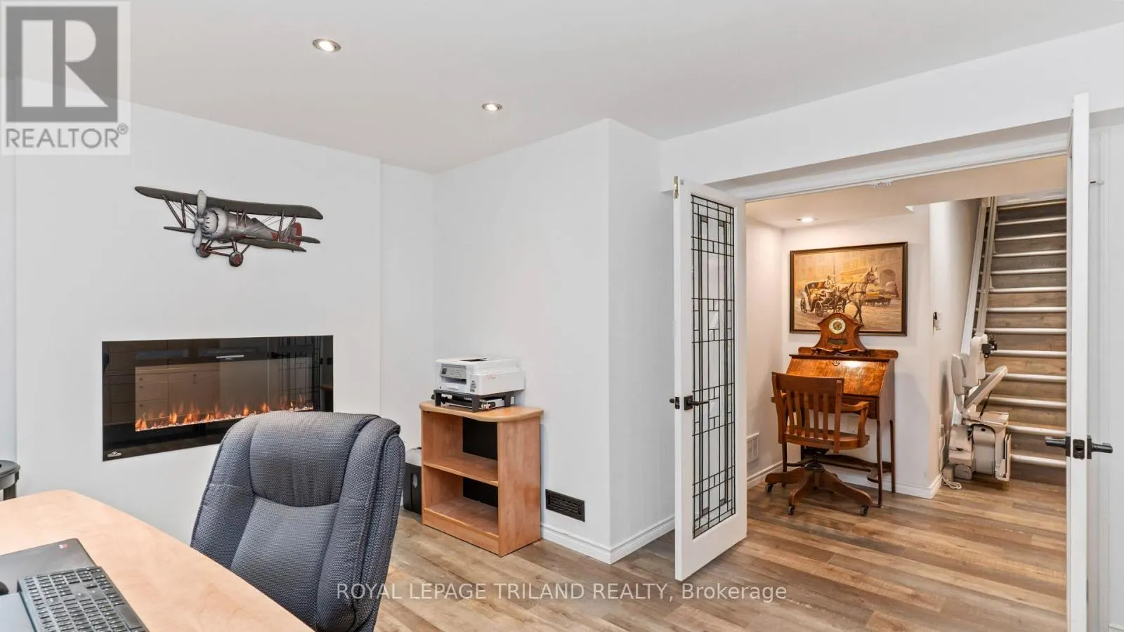 6 - 20 WINDEMERE PLACE #6