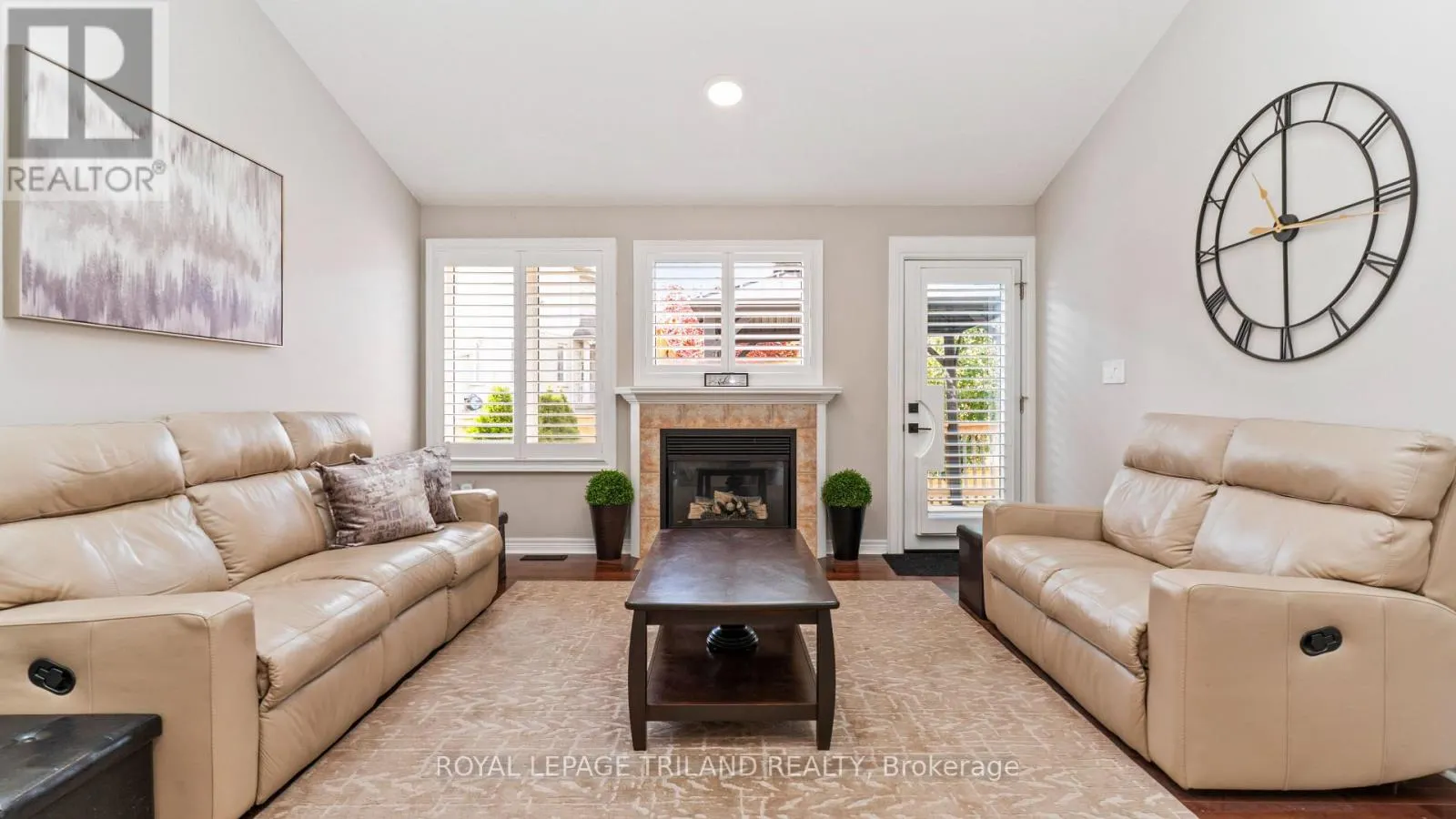 6 - 20 WINDEMERE PLACE #6