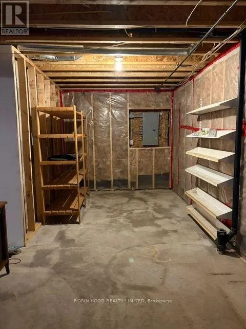 1035 FALAISE ROAD