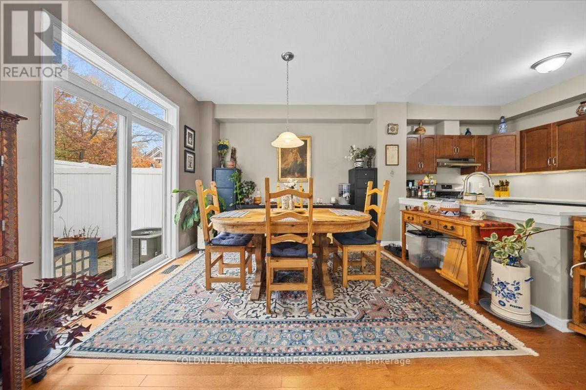 445 MEADOWBREEZE DRIVE