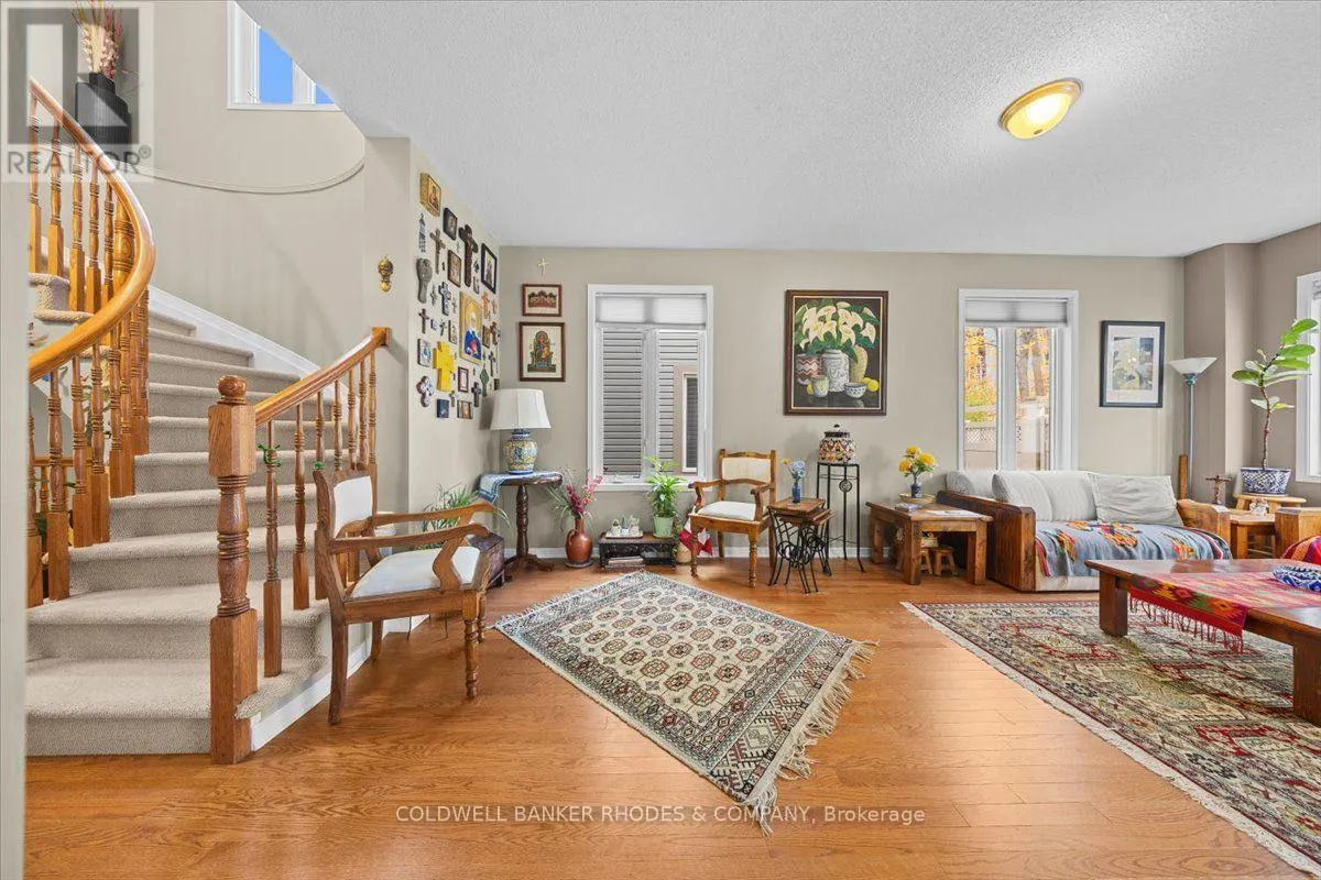445 MEADOWBREEZE DRIVE