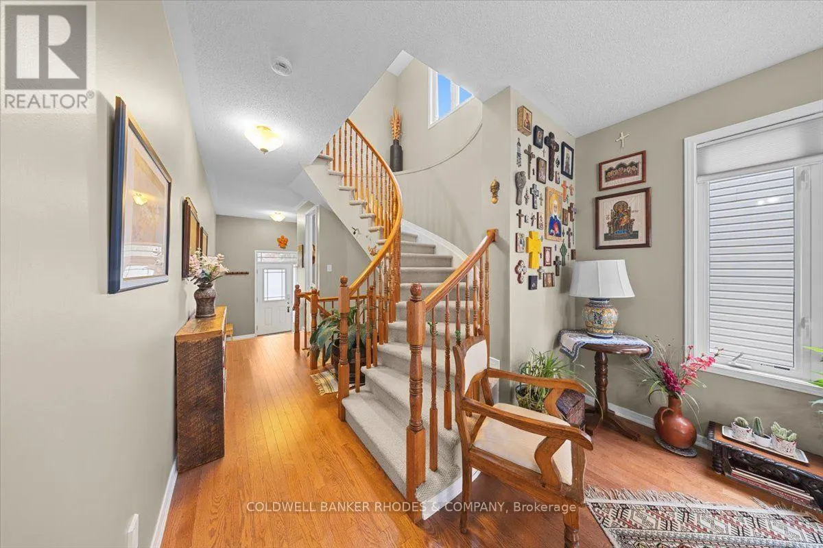 445 MEADOWBREEZE DRIVE