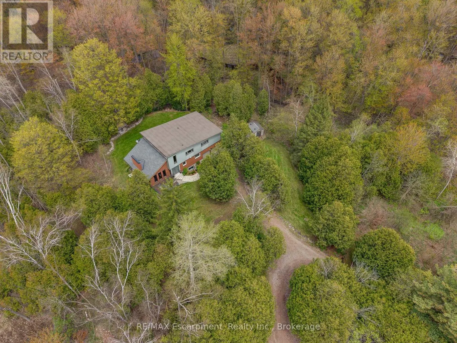 2092 HIGHWAY 6