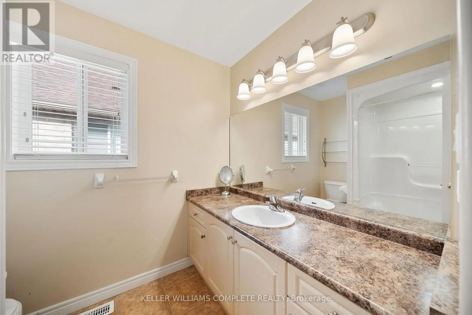 386 OLD MUD STREET