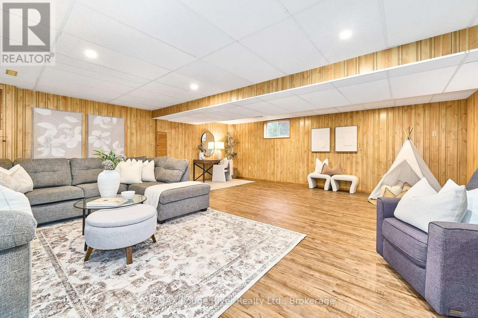 130 ST ANDREWS DRIVE