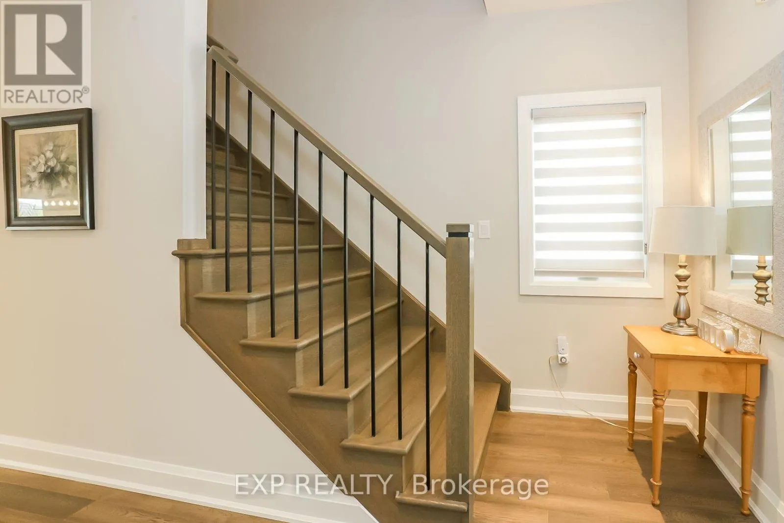 77A BROADWAY AVENUE