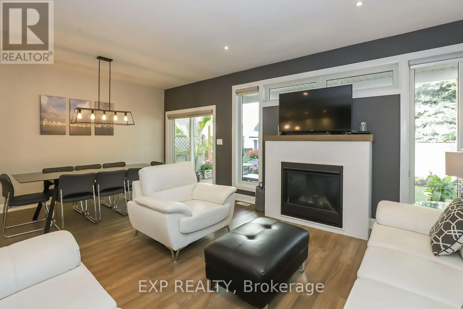 77A BROADWAY AVENUE