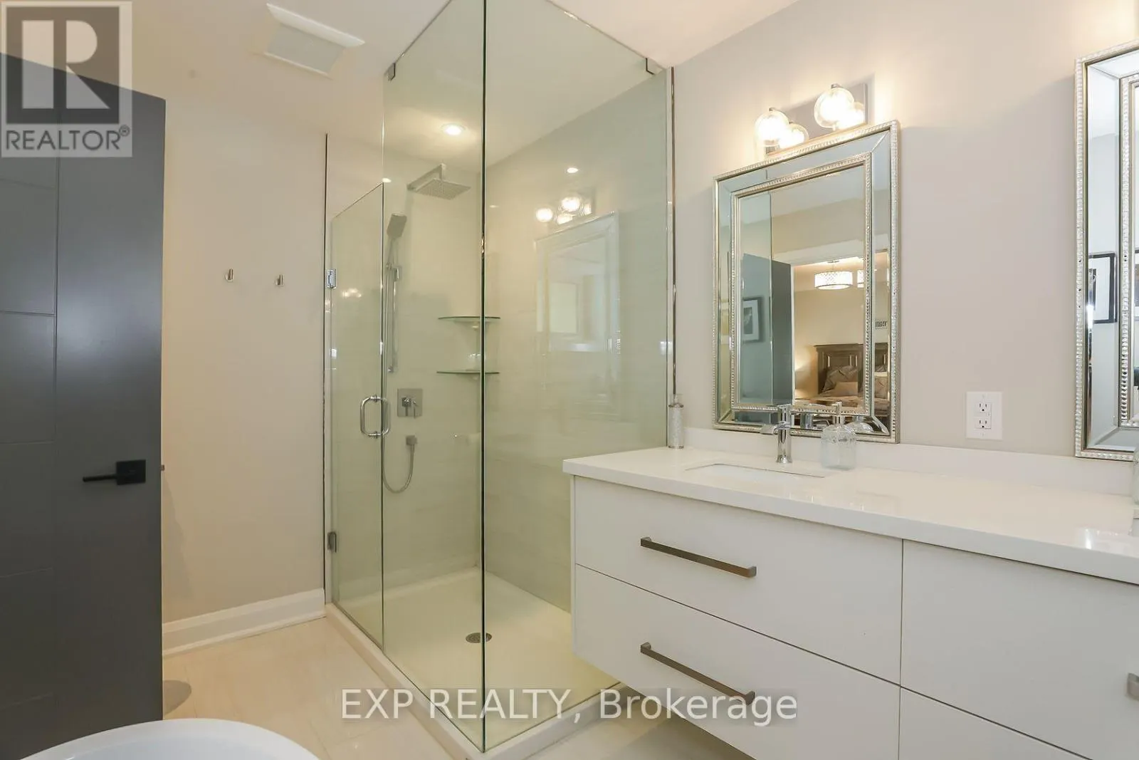 77A BROADWAY AVENUE