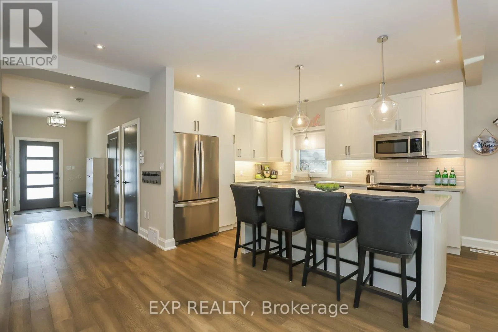 77A BROADWAY AVENUE