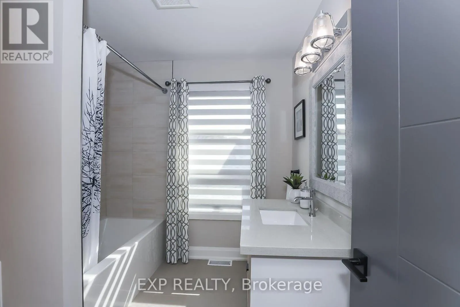77A BROADWAY AVENUE