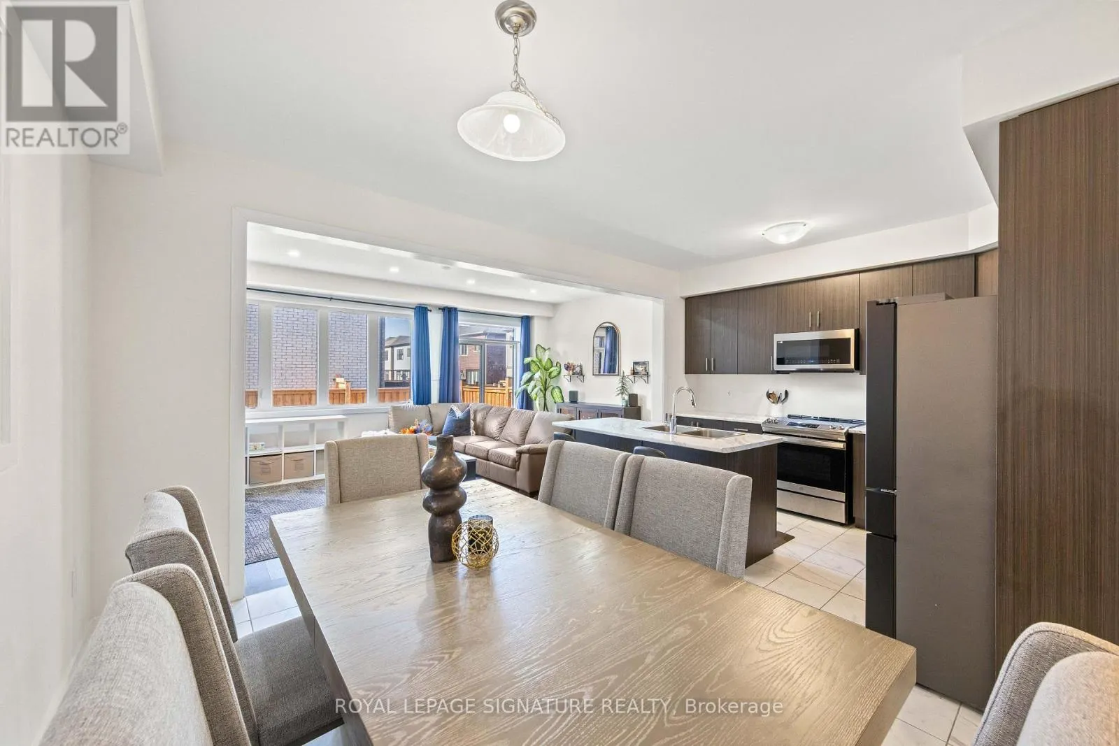 3 PILLEY ROAD