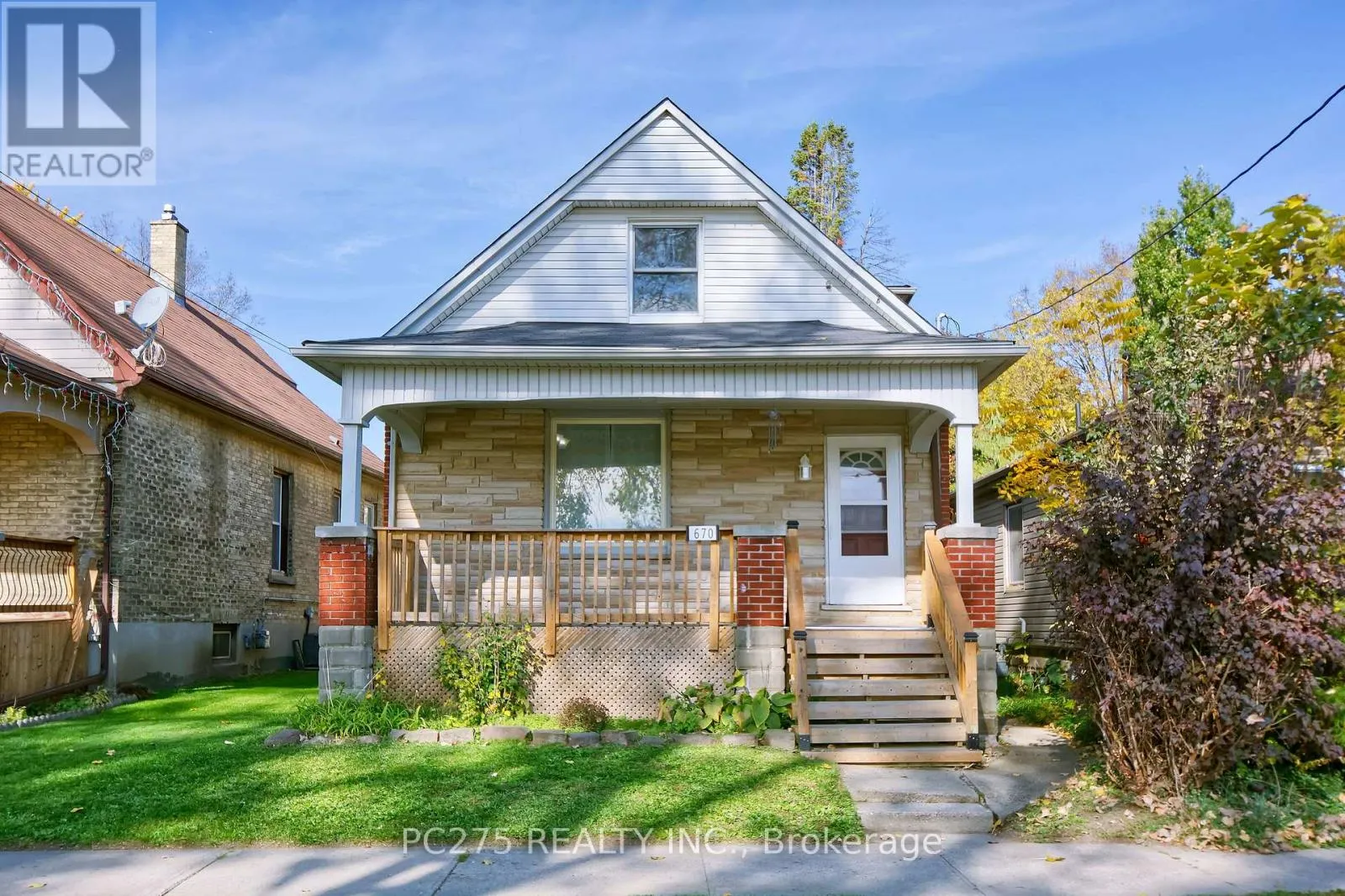 670 TRAFALGAR STREET