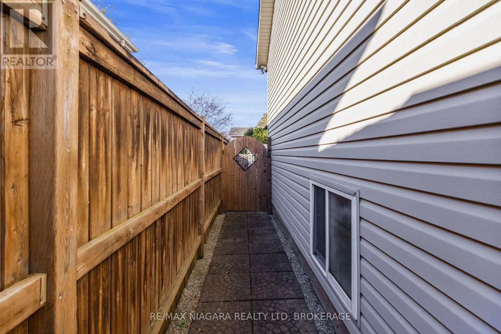 511 TRILLIUM AVENUE