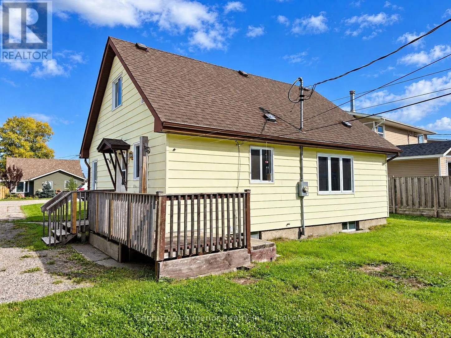 20 BIRCH CRESCENT