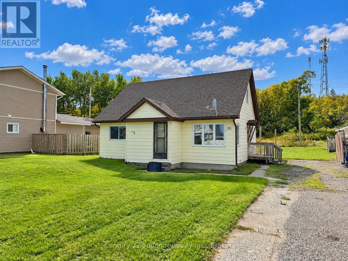 20 BIRCH CRESCENT