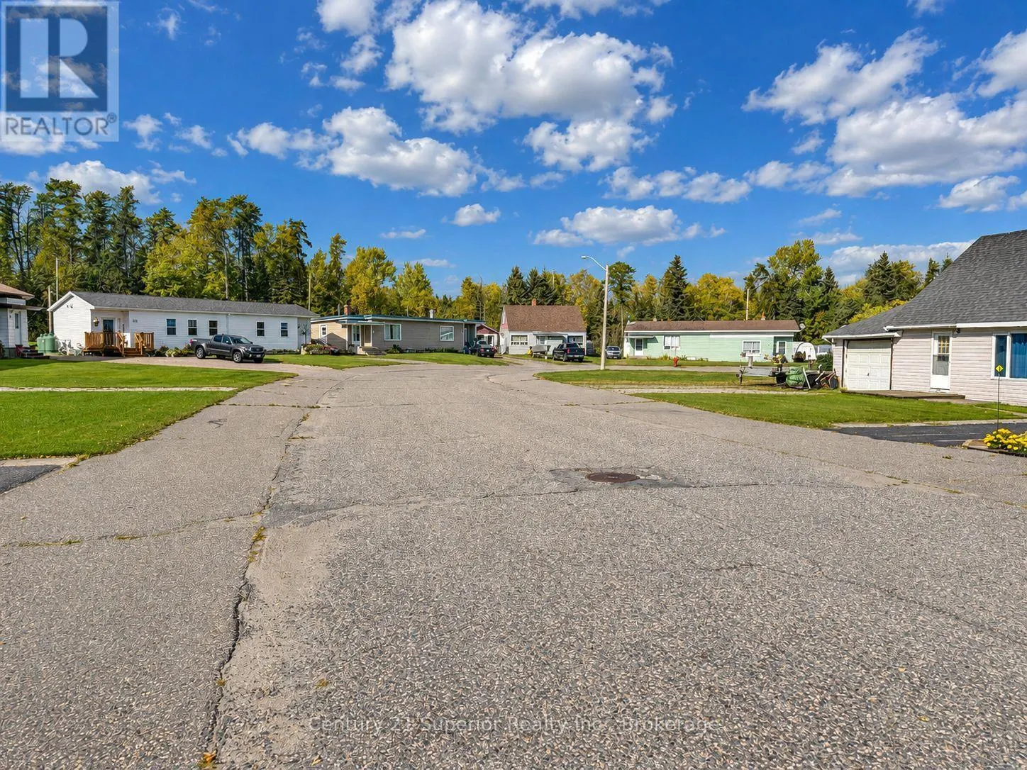 20 BIRCH CRESCENT
