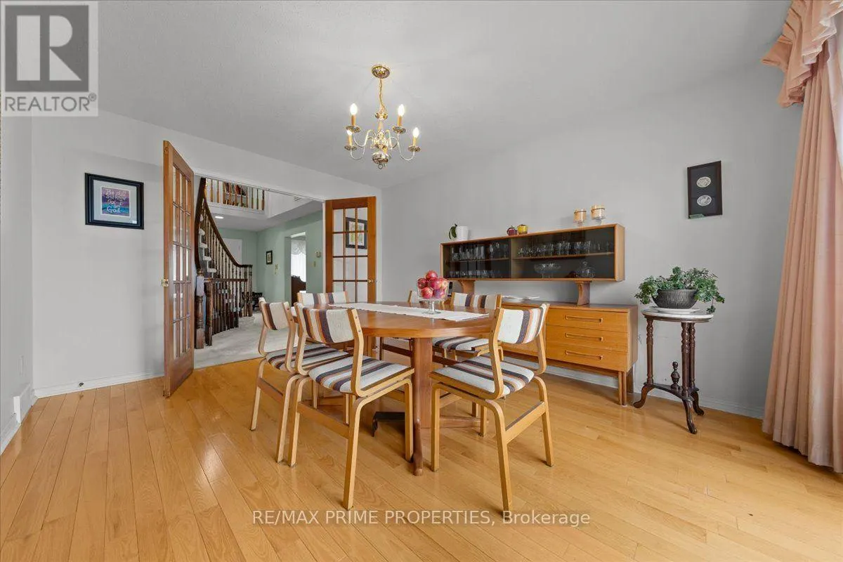 6038 VINEYARD DRIVE