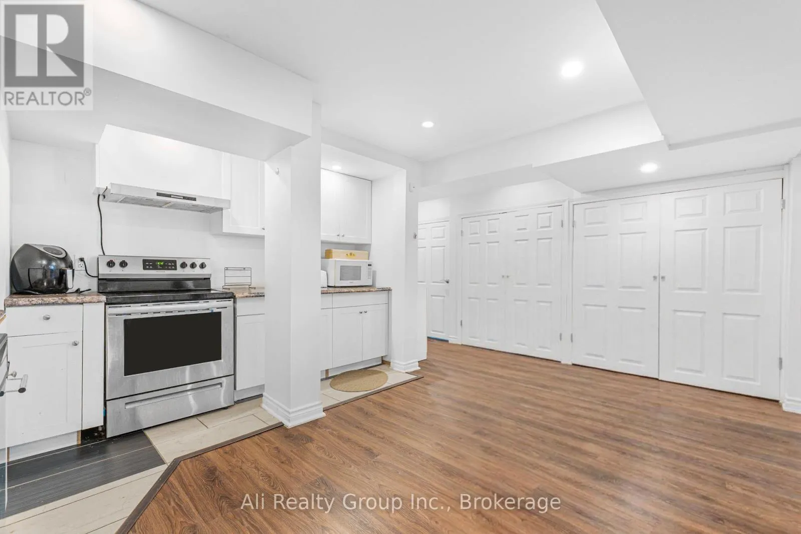 BASEMENT - 102 SOLEIL AVENUE