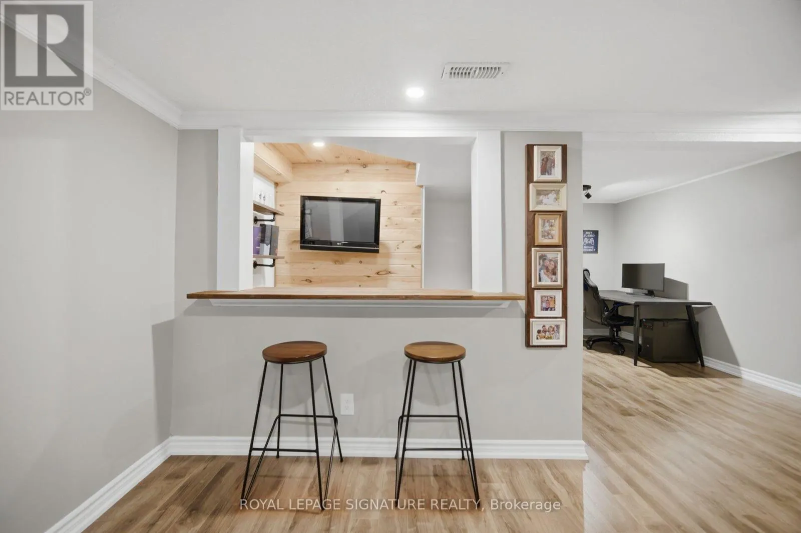 58 ATHENIA DRIVE