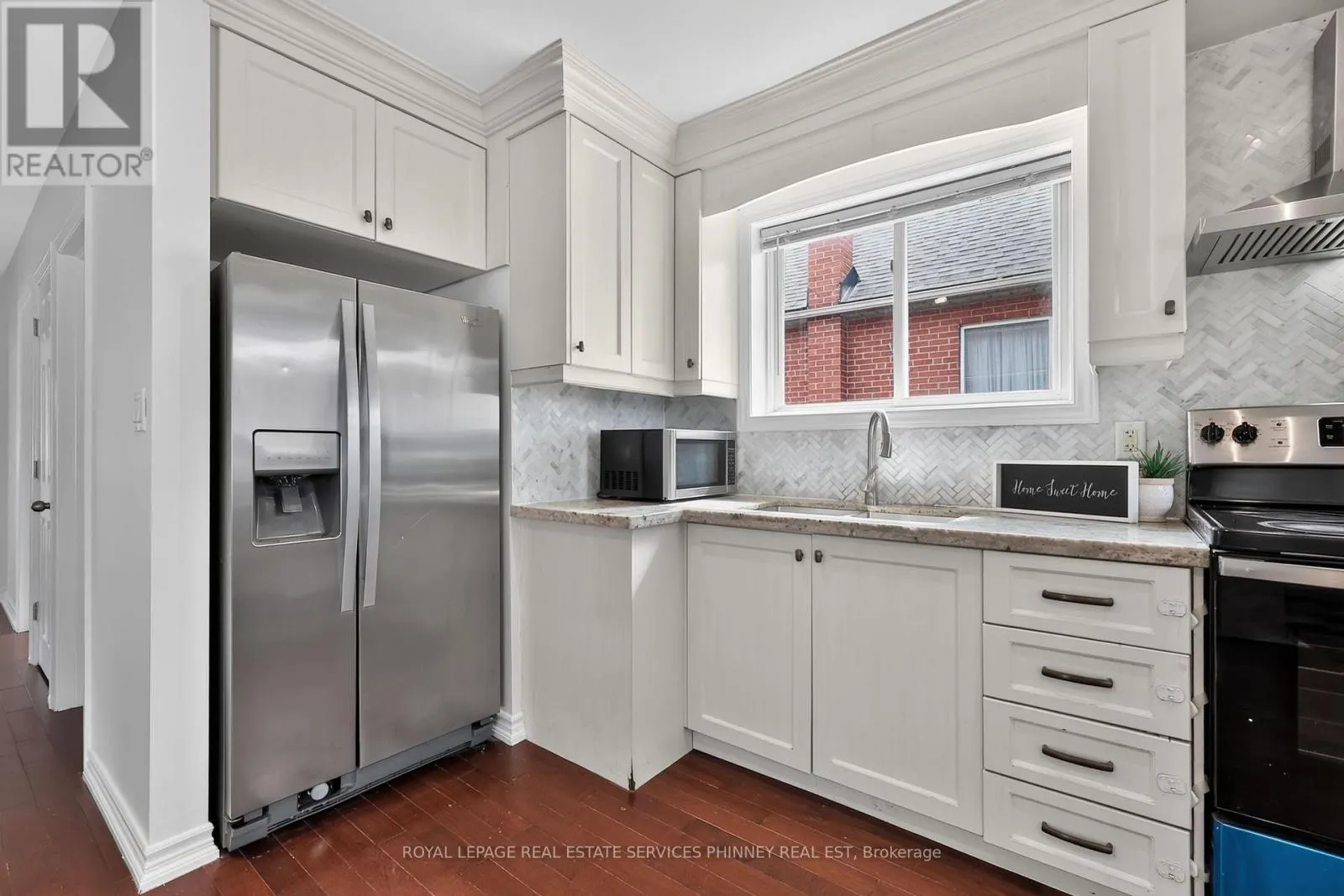245 GLENHOLME AVENUE