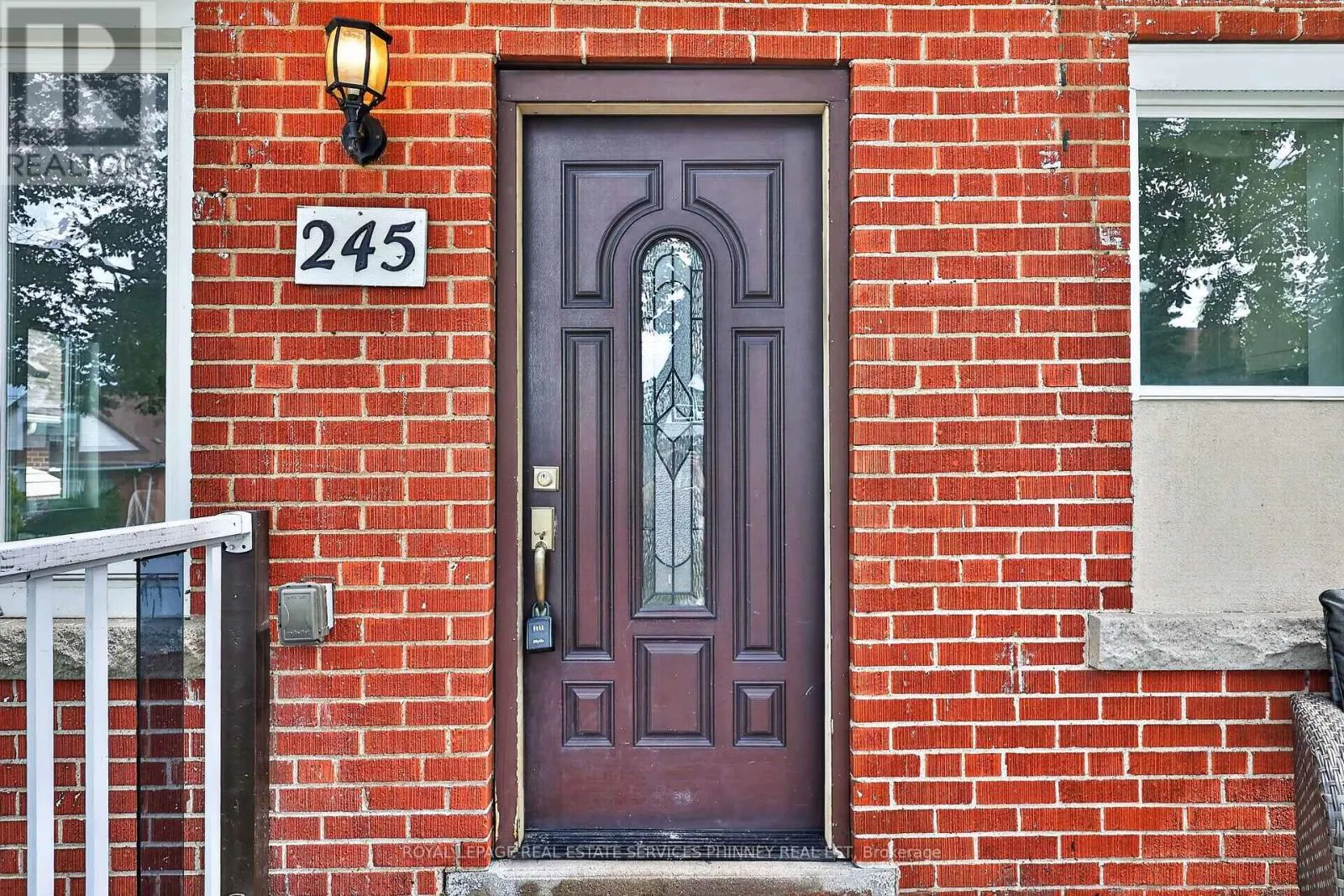 245 GLENHOLME AVENUE