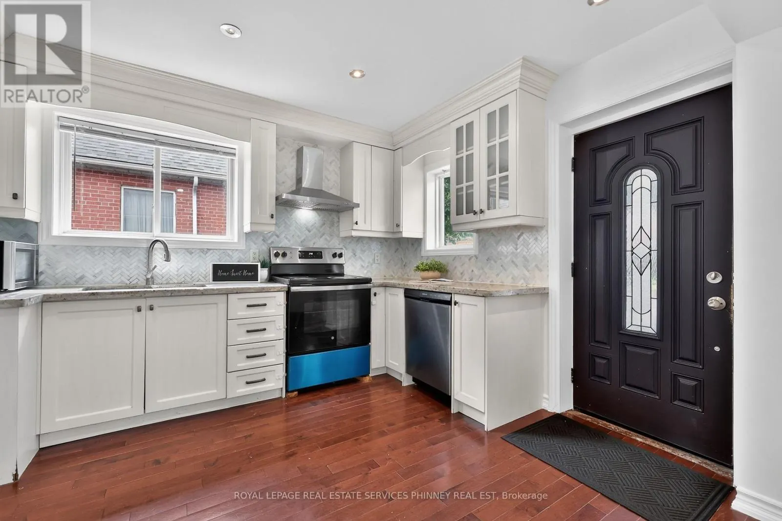 245 GLENHOLME AVENUE