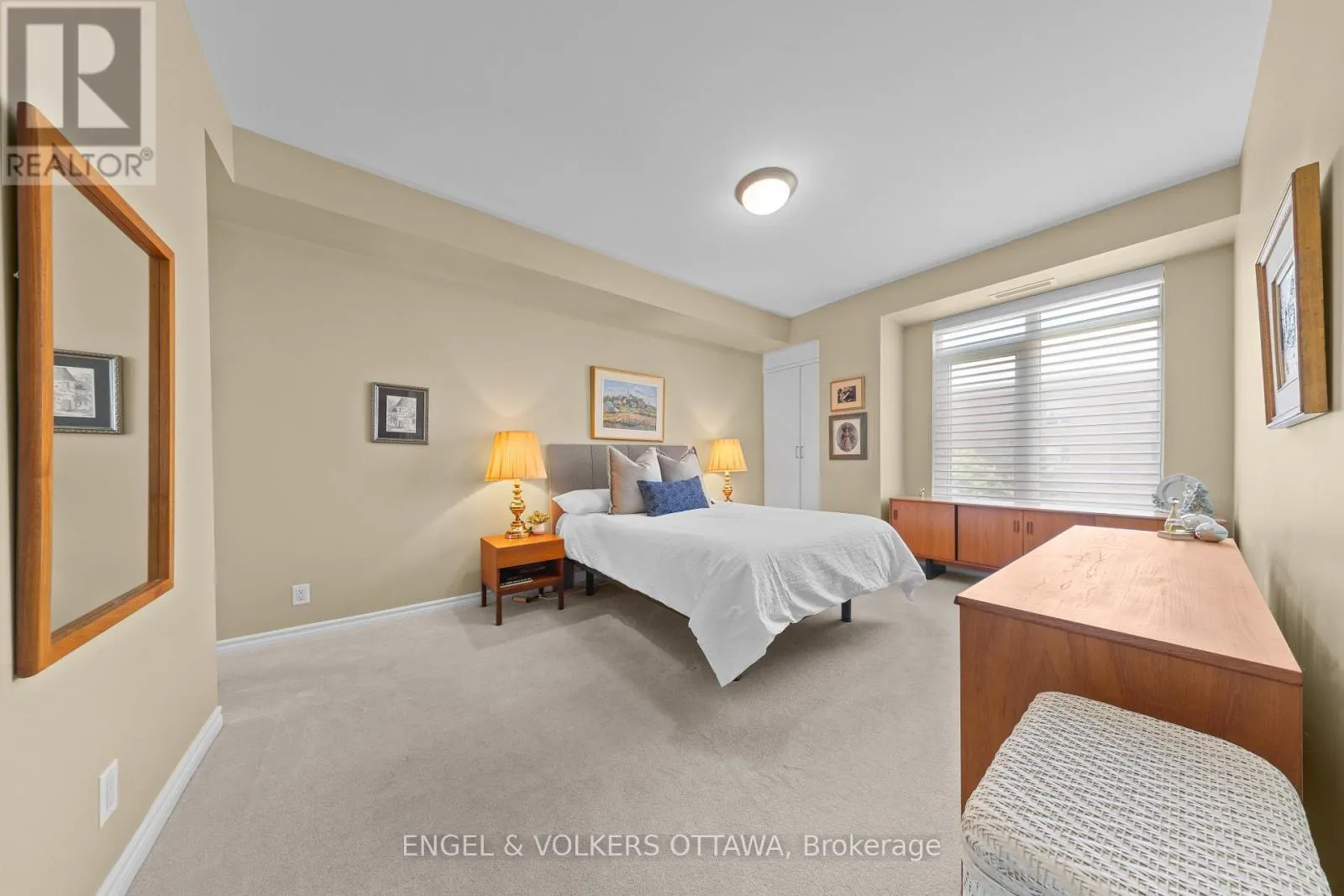 304 - 205 BOLTON STREET